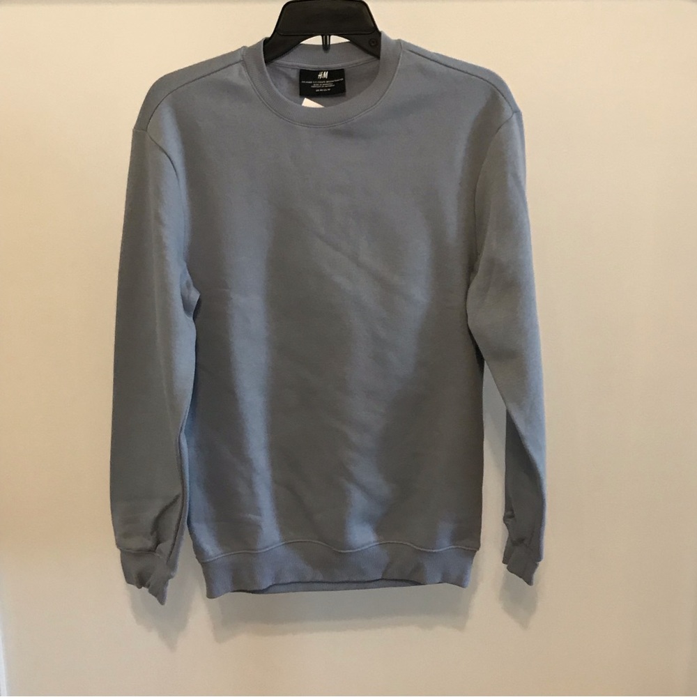 H&M crewneck sweatshirt in light blue